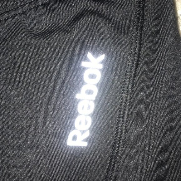 Black Women's Reebok spandex - Picture 3 of 4